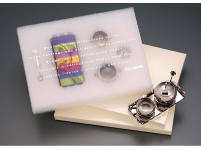 Image de Christmas gifts overview since 1990